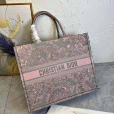 Christian Dior Shopping Bags